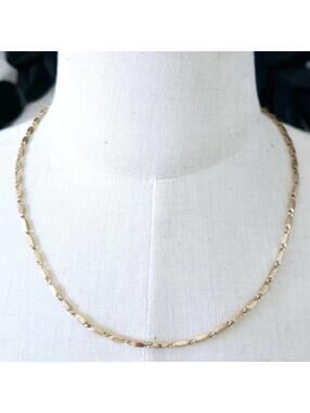 Dainty Gold Tone Single Strand Necklace